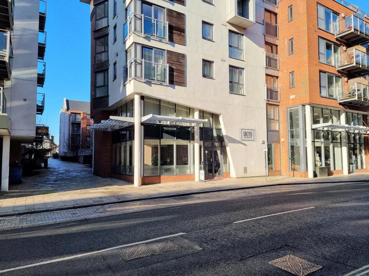 High Street - 2Bd Apt - King Beds - Parking - Wise Stays Southampton Exterior photo